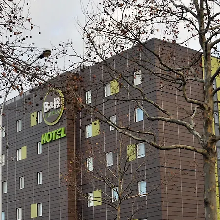 Paris Hotel 3*