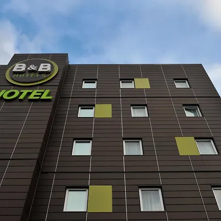 Paris Hotel