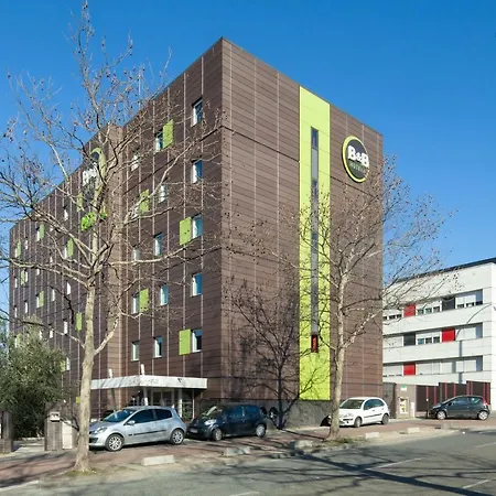 Paris Hotel 3*