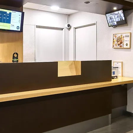 Paris Hotel Le Bourget