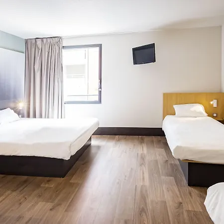 Paris Hotel Le Bourget