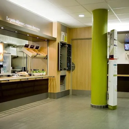 Hotel Paris Le Bourget