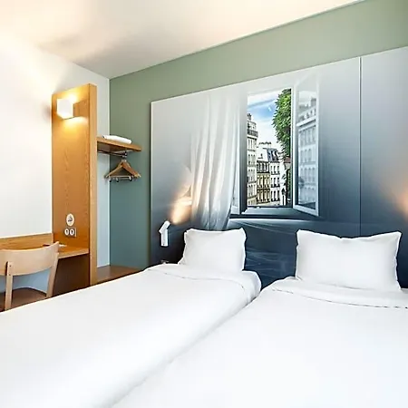 Paris Hotel Le Bourget