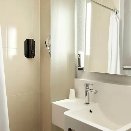 Paris Hotel