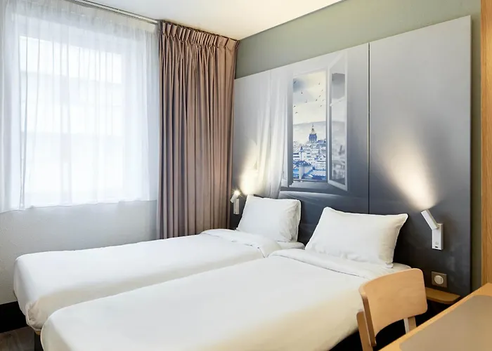 Paris 3* لو بورجيه