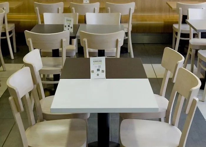 Paris 3* لو بورجيه